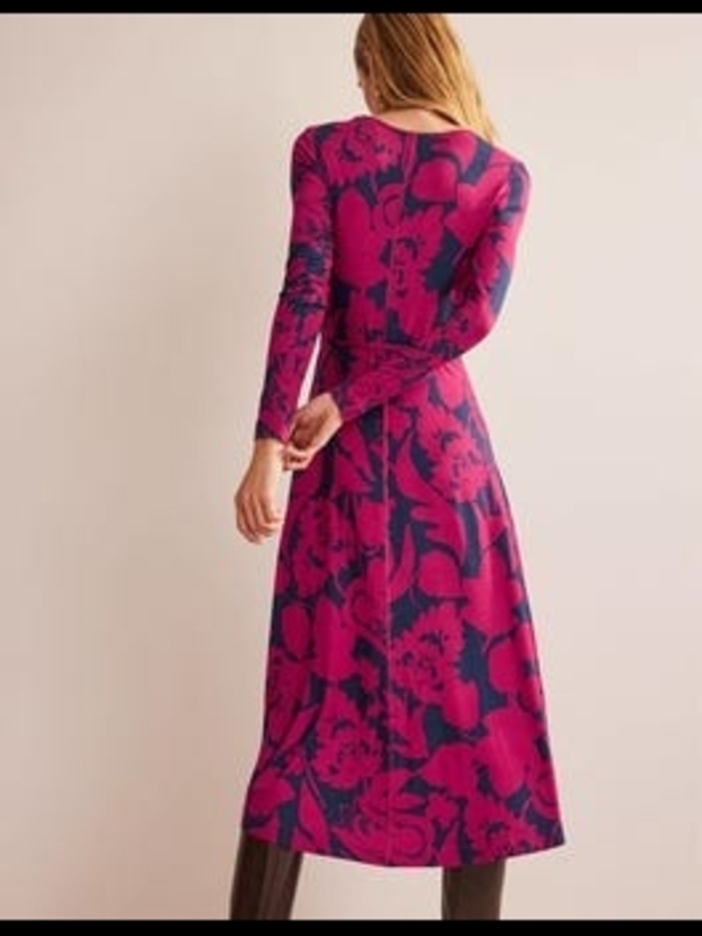 Boden Lucy Belted Jersey Midi Dress - Picture 3 of 7